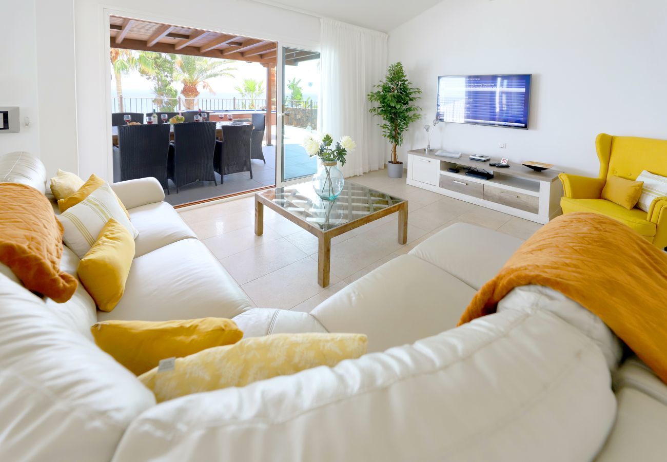 Villa in Puerto del Carmen - Villa Jill Villa in Puerto del Carmen - Villa Jill