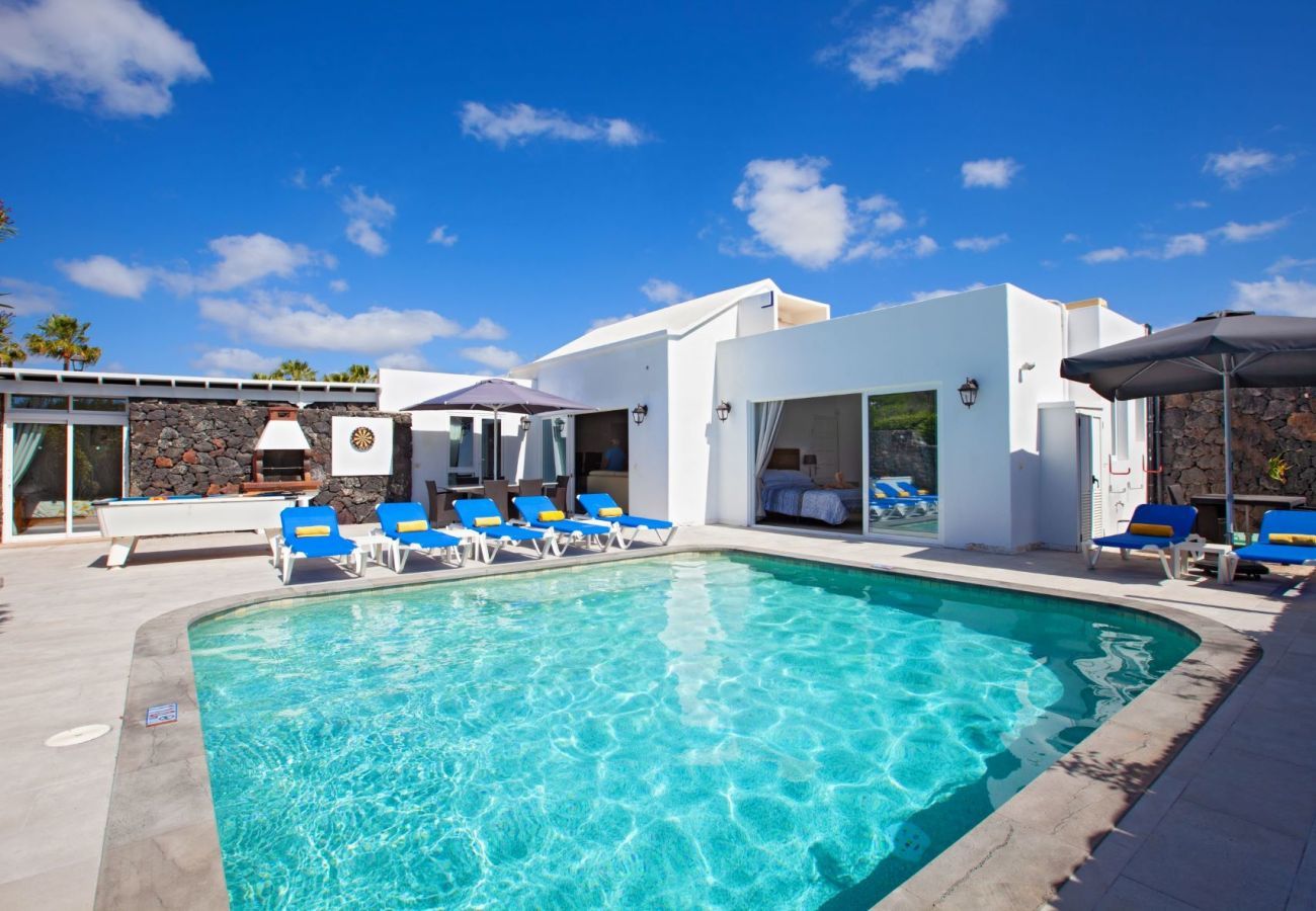 Villa Lola is a large holiday villa with heated private pool and privacy in Puerto del Carmen, Lanzarote