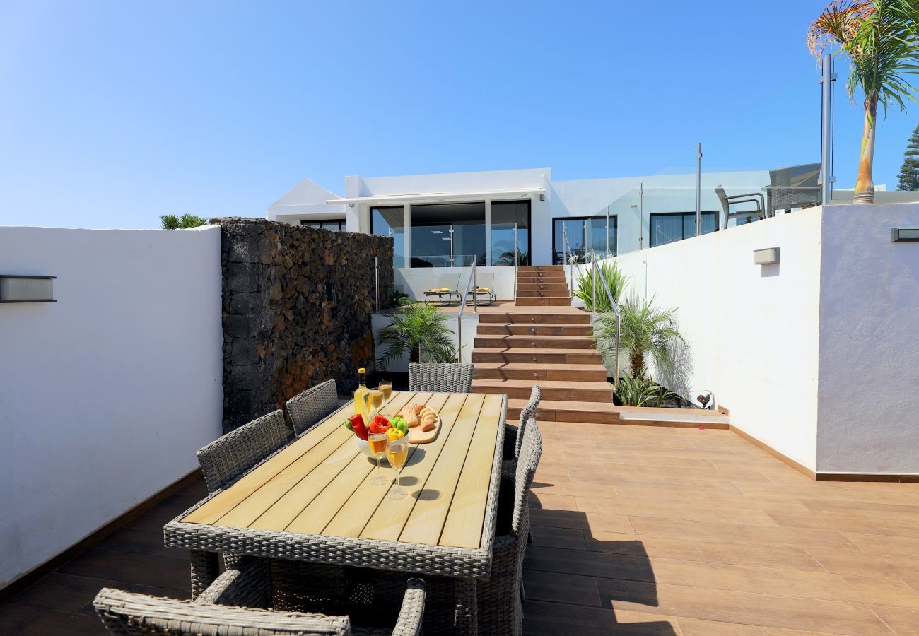 Villa June is luxurious holiday villa with heated private pool and sea view. Great location in Puerto del Carmen, Lanzarote