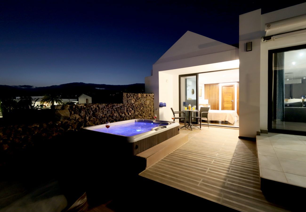 Villa June is luxurious holiday villa with heated private pool and sea view. Great location in Puerto del Carmen, Lanzarote