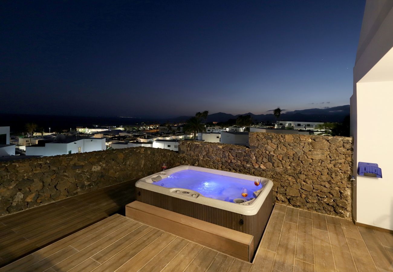 Villa June is luxurious holiday villa with heated private pool and sea view. Great location in Puerto del Carmen, Lanzarote