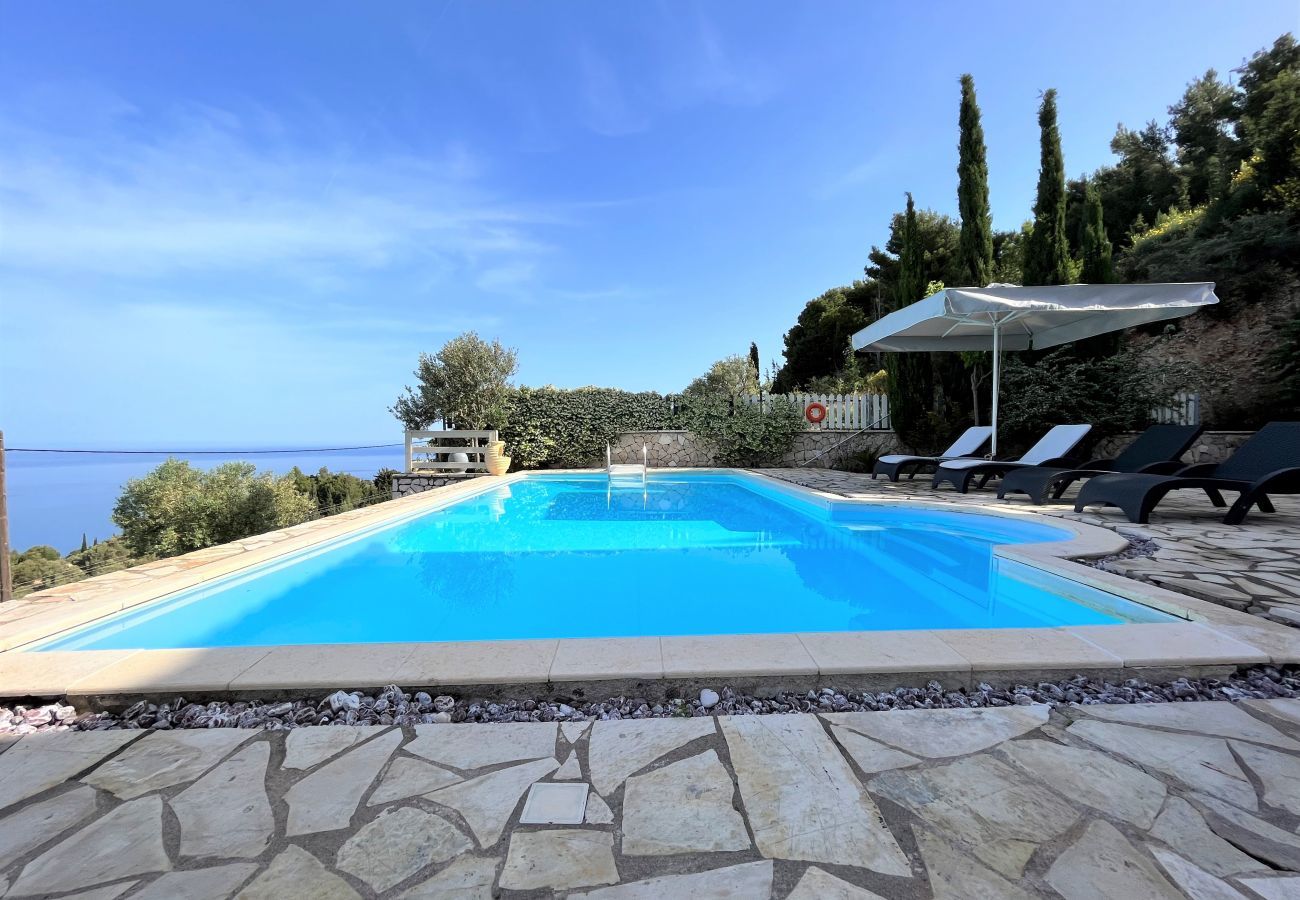 Villa in Athani - Villa Eleni