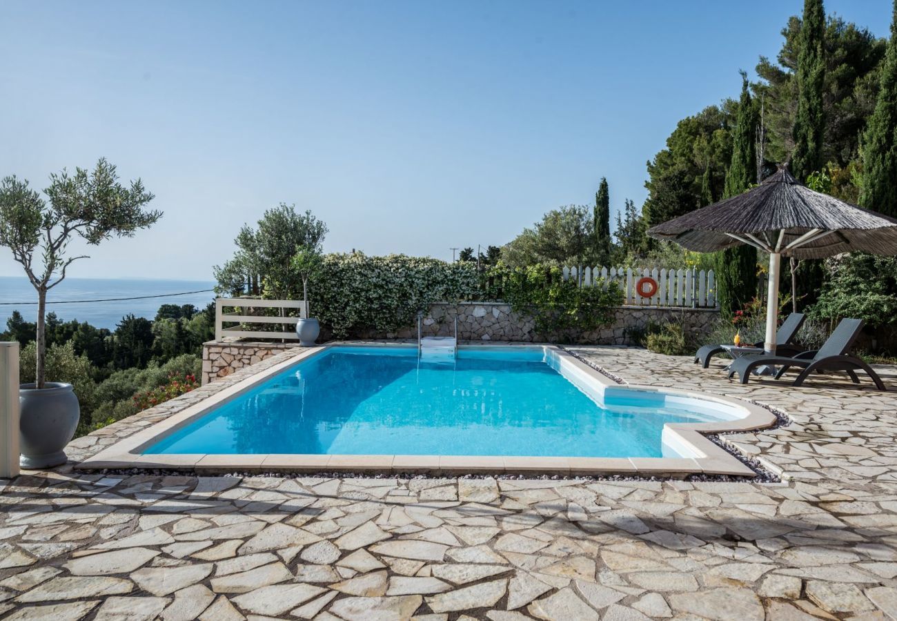 Villa in Athani - Villa Eleni