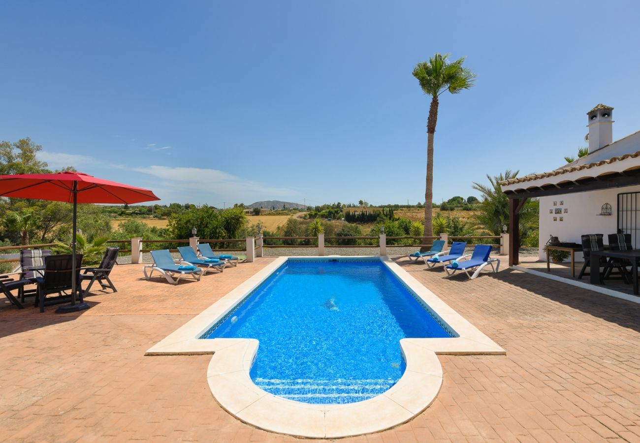 Casita Cuarta Grande is a child friendly holiday home with private pool in Alhaurin el Grande, Andalusië