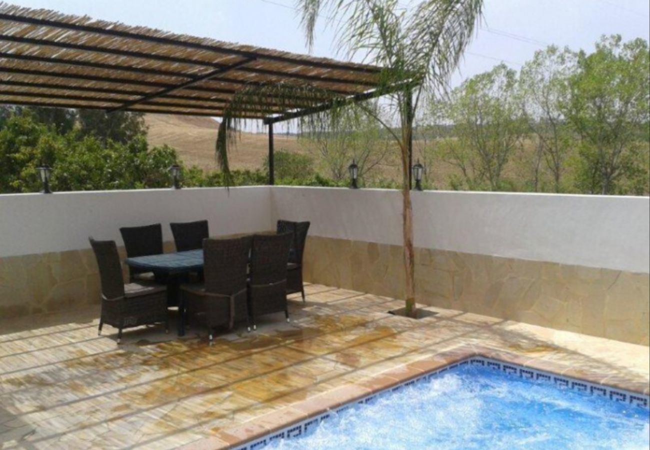 Finca de la Torre with heated private pool, garden with fruit trees and lots of privacy in Alhaurin de la Torre, Andalusië