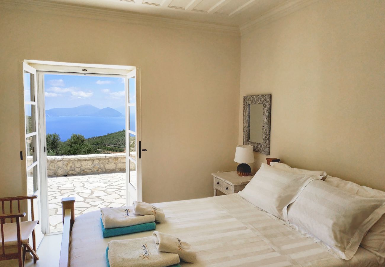 Villa in Vasiliki - Villa Geofos