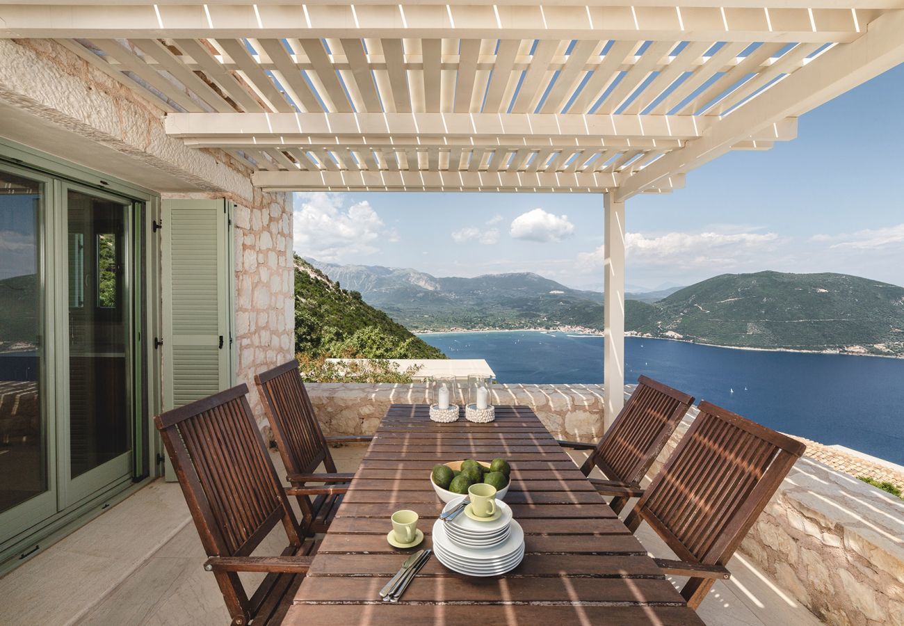 Villa in Vasiliki - Villa Helios