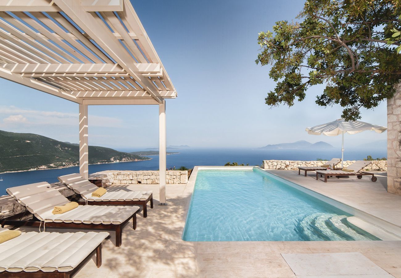 Villa in Vasiliki - Villa Helios
