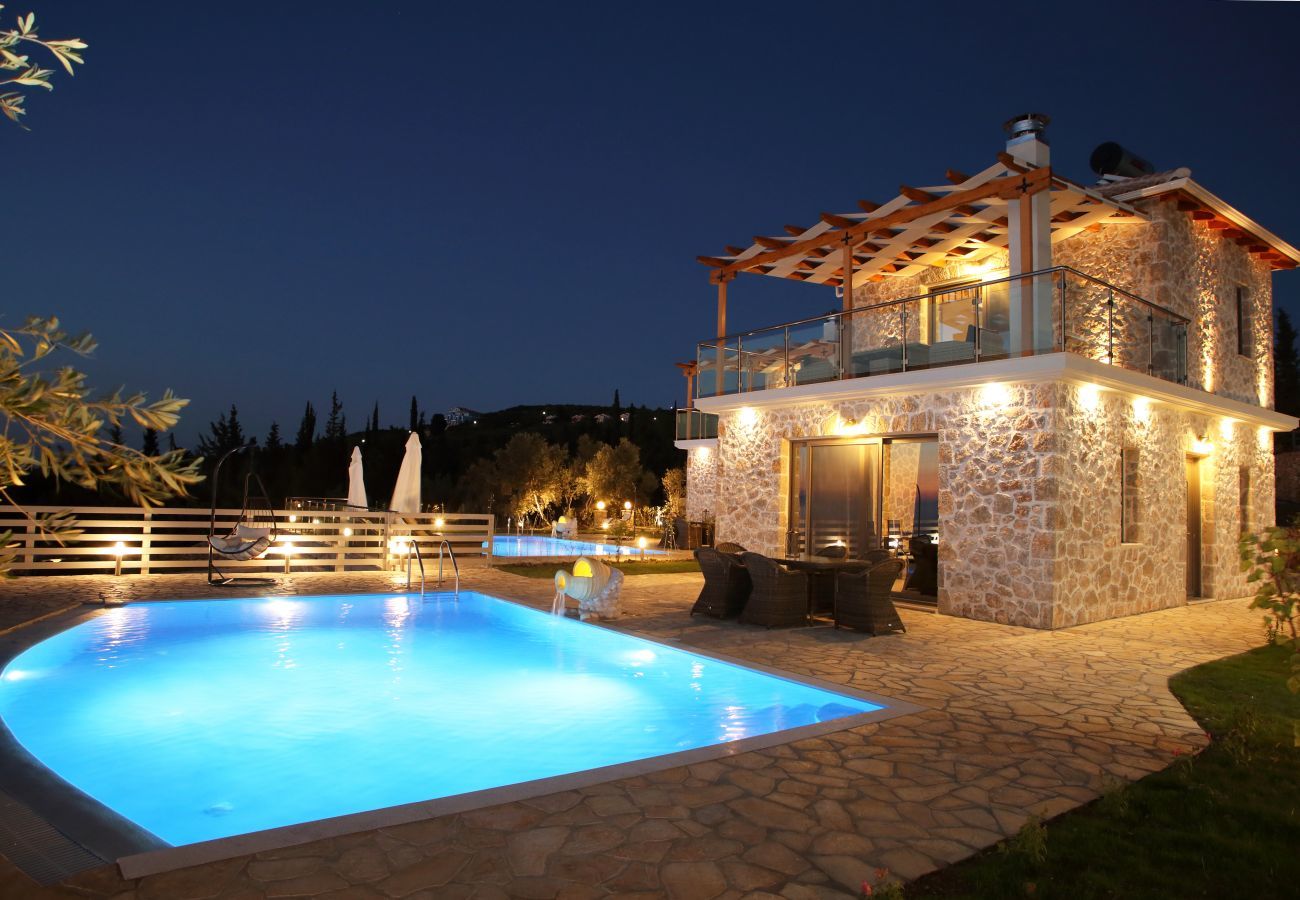 Villa in Tsoukalades - Villa Angelos