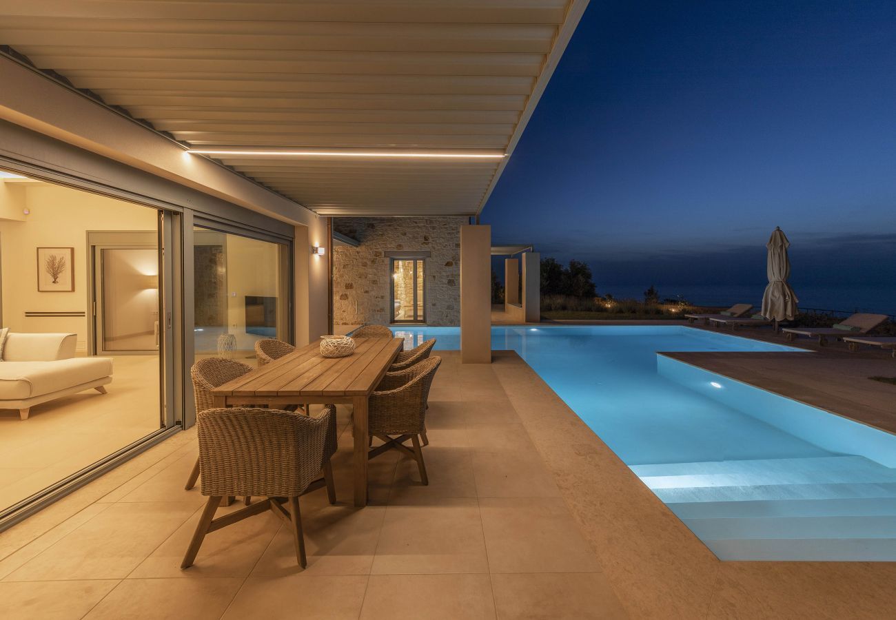 Villa in Kalamitsi - Villa Alessia