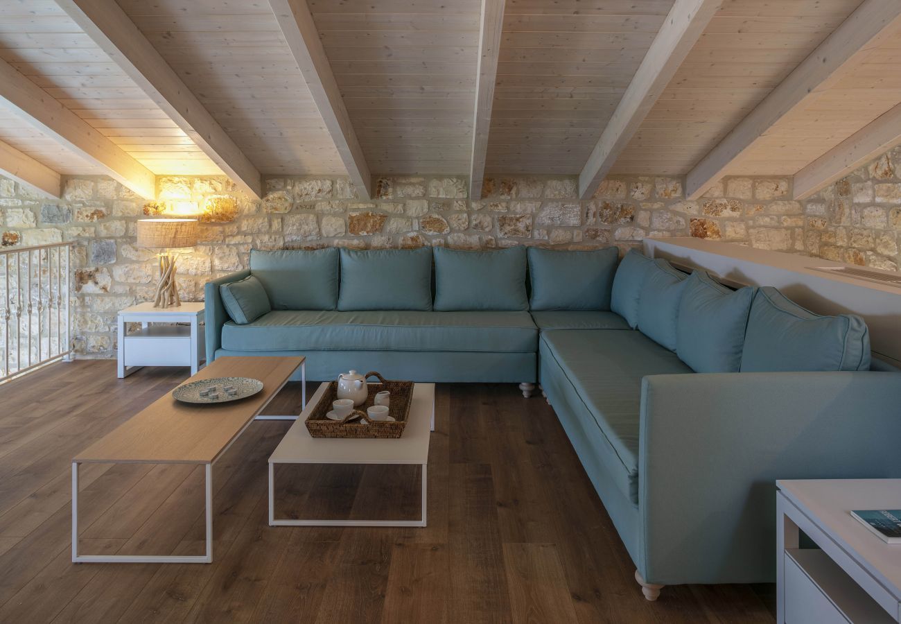 Villa in Kalamitsi - Villa Alessia