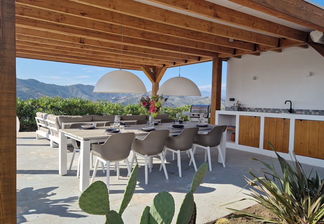 Villa in Canillas de Aceituno - Casa Cartarra Villa in Canillas de Aceituno - Casa Cartarra