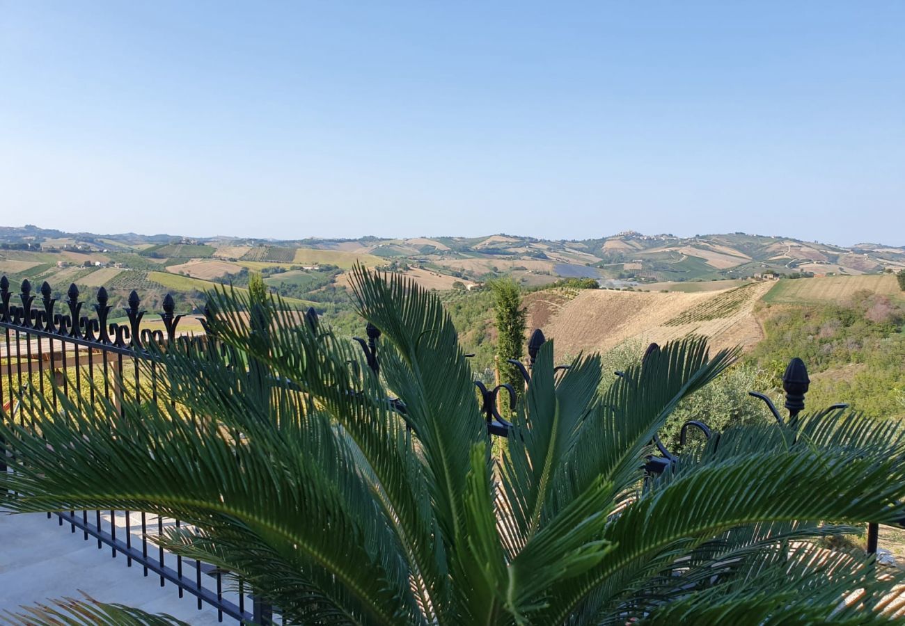 Villa in Offida - Casa La Farfalla