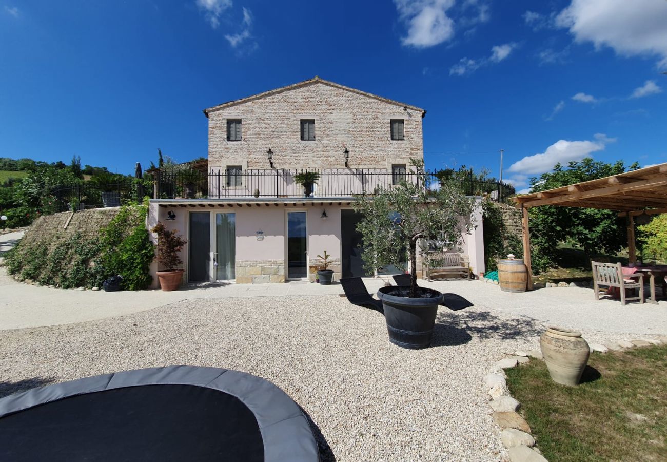 Villa in Offida - Casa La Farfalla