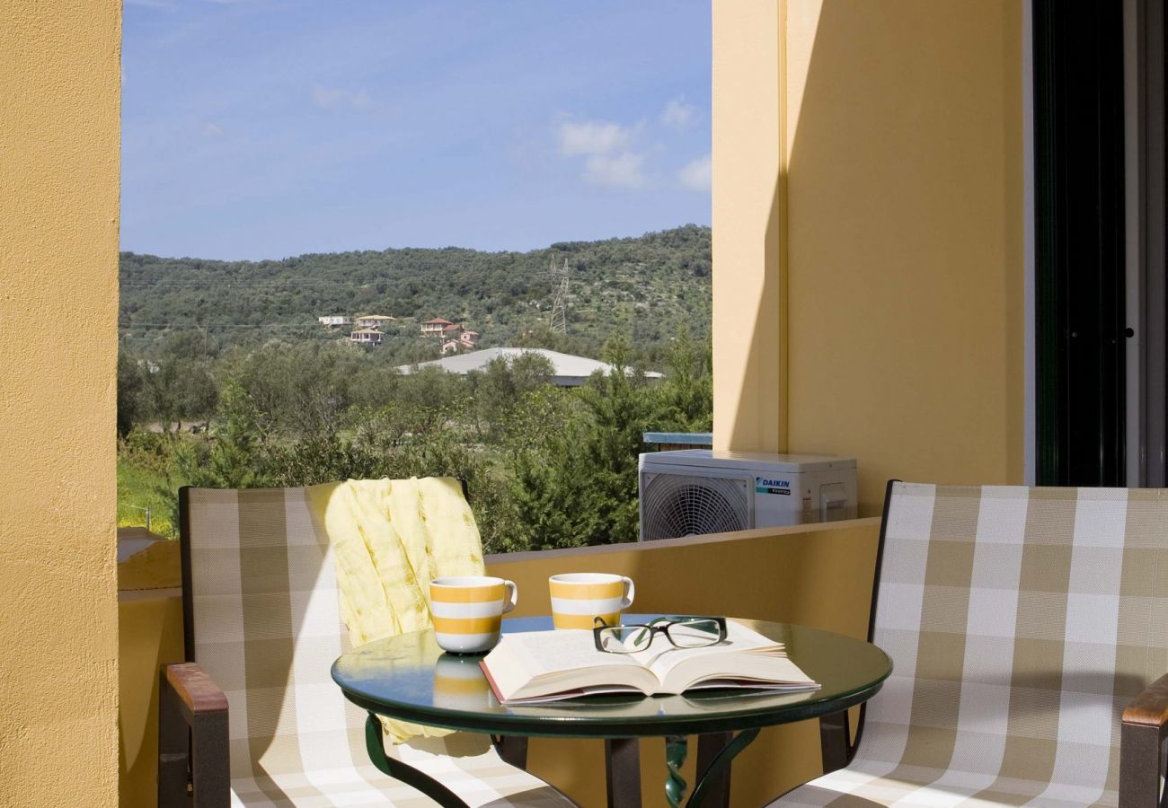  Villa Sonia is a comfortable holiday home with private pool. Near capital in Kariotes, Lefkada