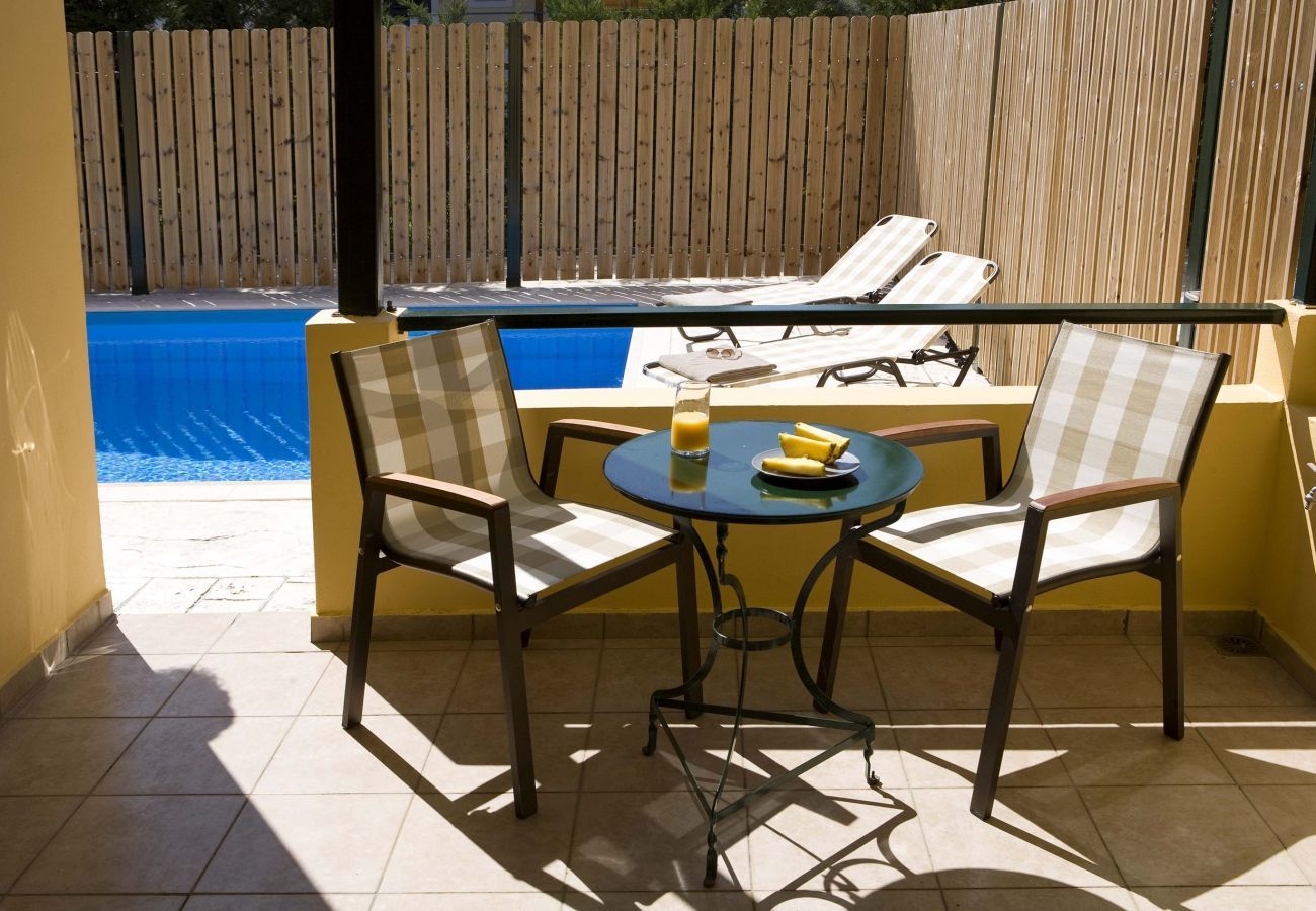 Villa Sonia is a comfortable holiday home with private pool. Near capital in Kariotes, Lefkada