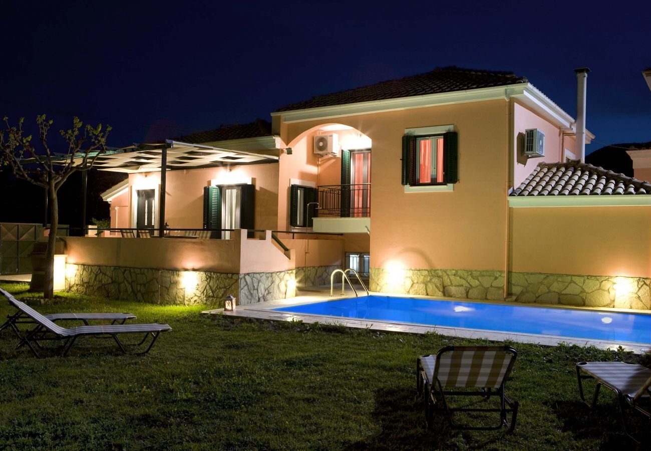 Villa in Kariotes - Villa Ioanna