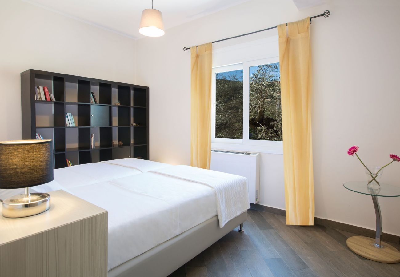 Villa Elionas is a modern, child-friendly holiday villa with olive garden and private pool in Lefkada City, Lefkada