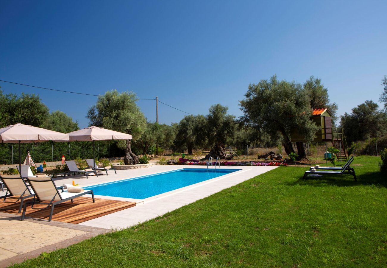 Villa Elionas is a modern, child-friendly holiday villa with olive garden and private pool in Lefkada City, Lefkada