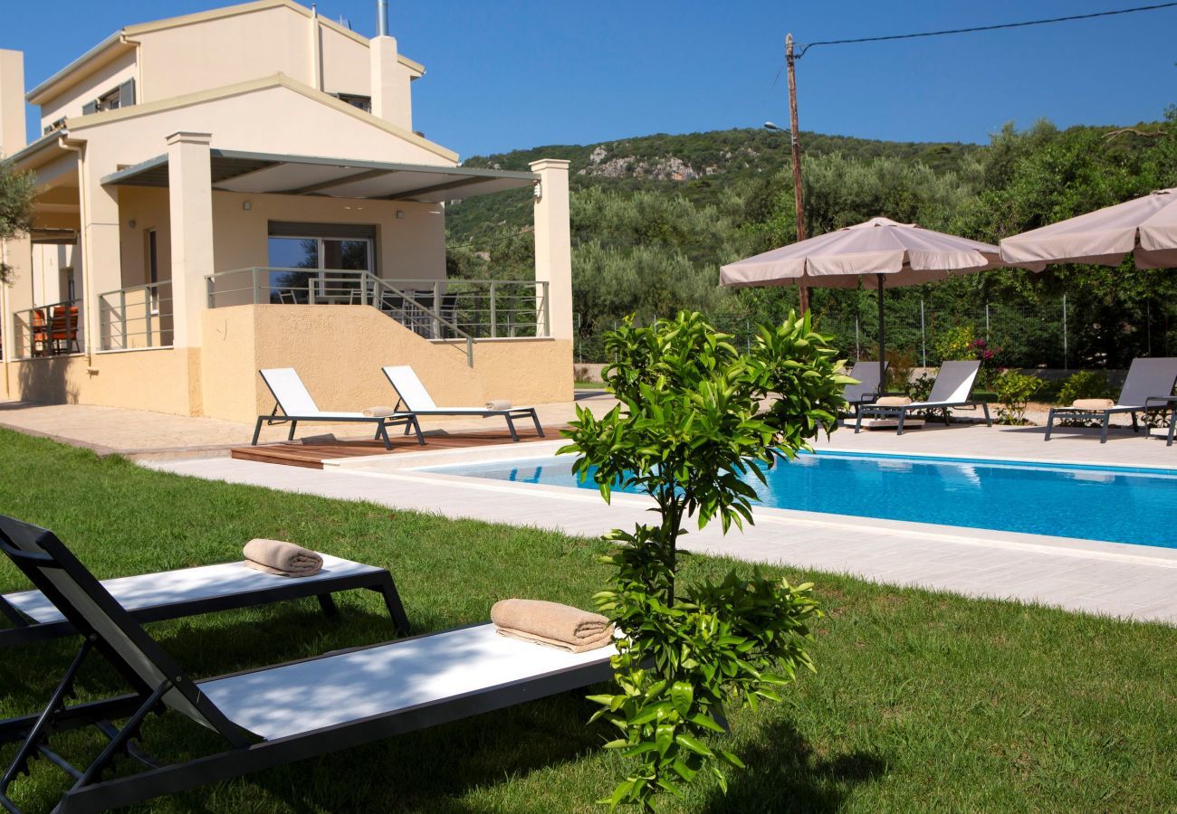 Villa Elionas is a modern, child-friendly holiday villa with olive garden and private pool in Lefkada City, Lefkada