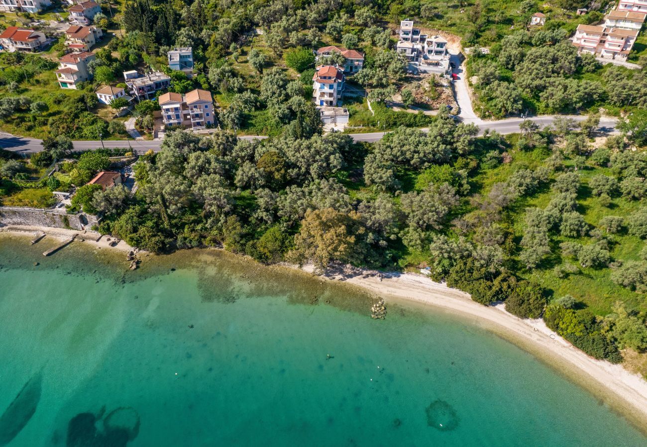 Villa in Nikiana - Villa White Agnes