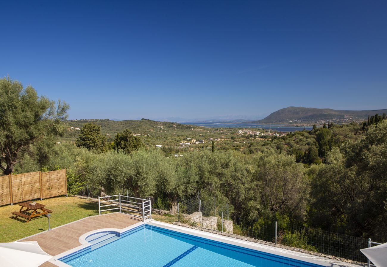 Villa in Katouna - Villa Daphne