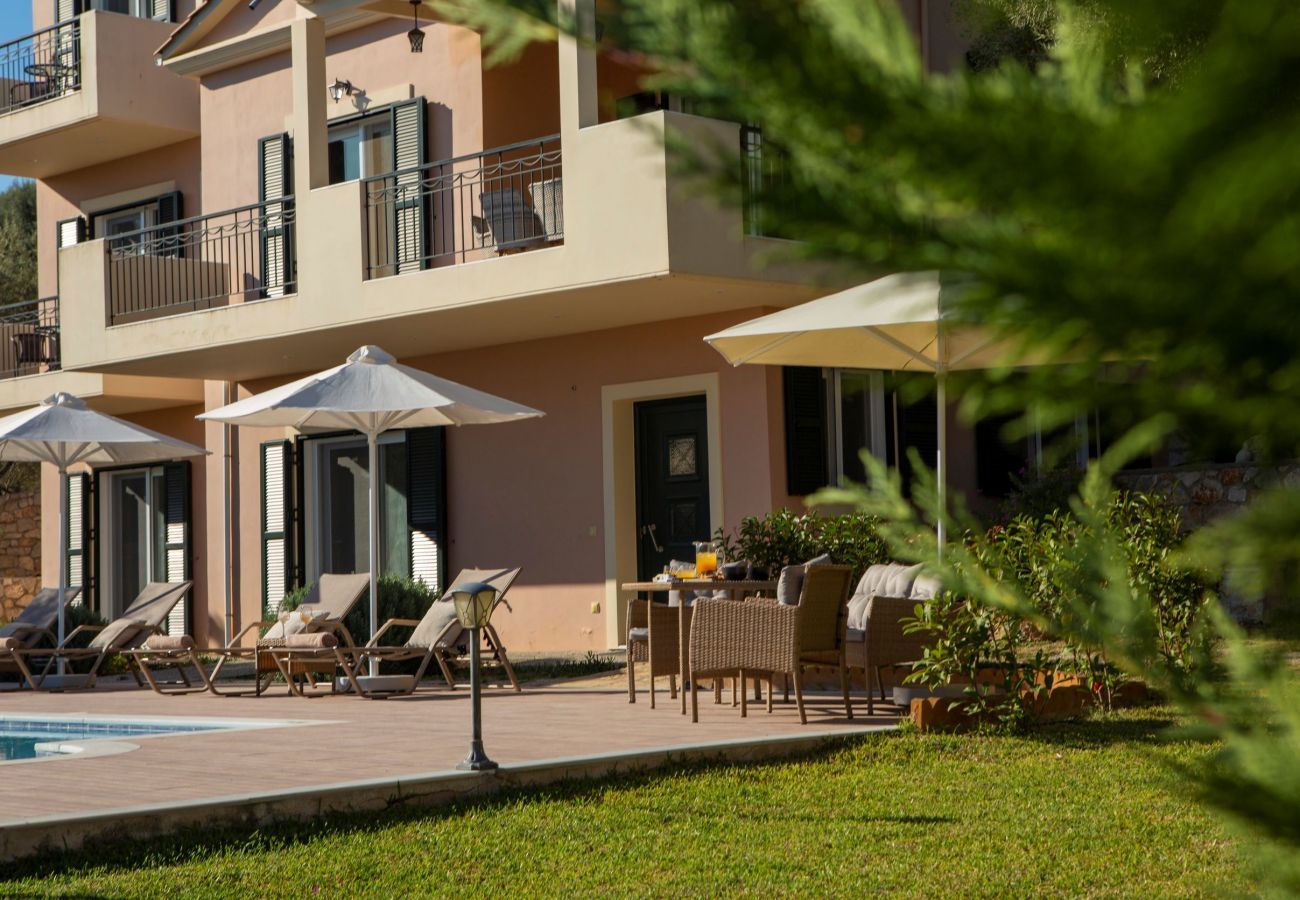 Villa in Katouna - Villa Daphne