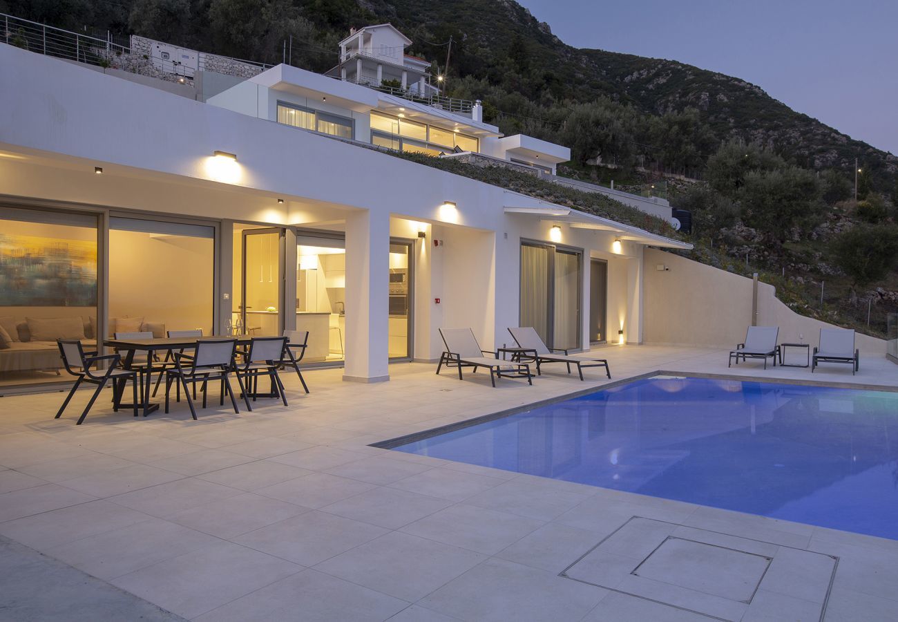 Villa in Perigiali - Villa Apaggio III