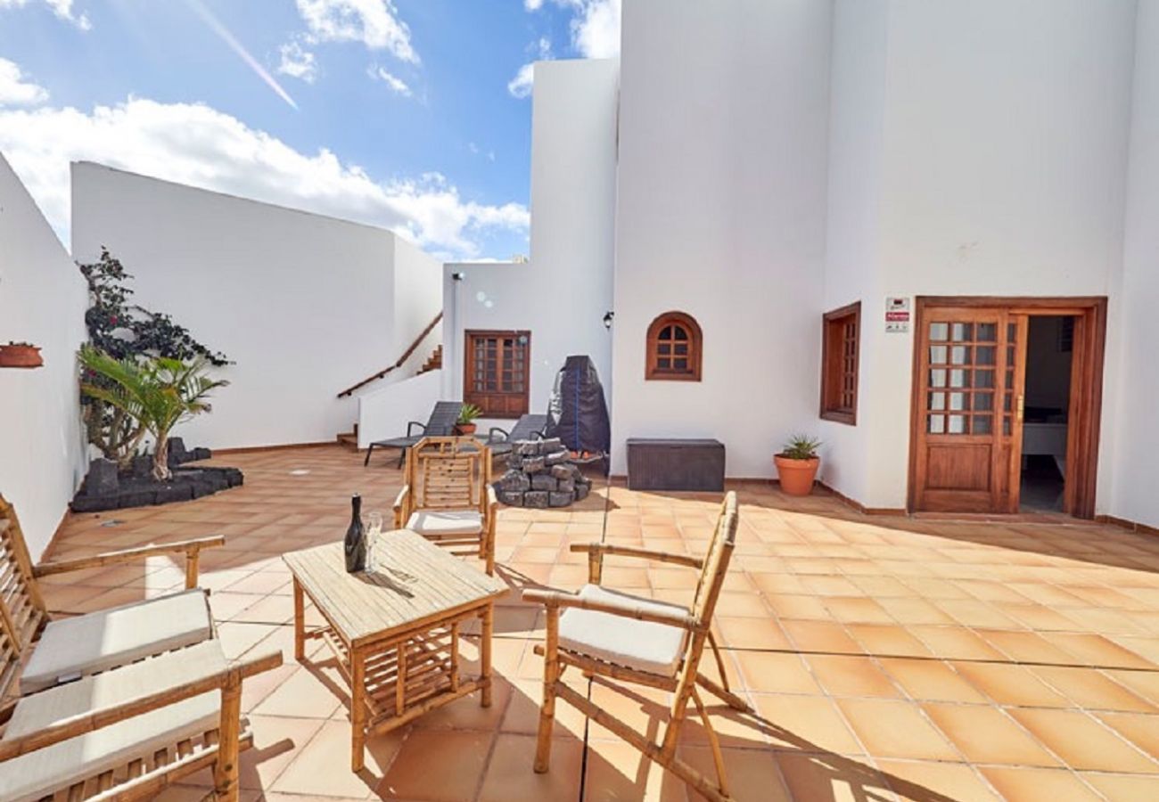 Villa in Playa Blanca - Villa Alisa