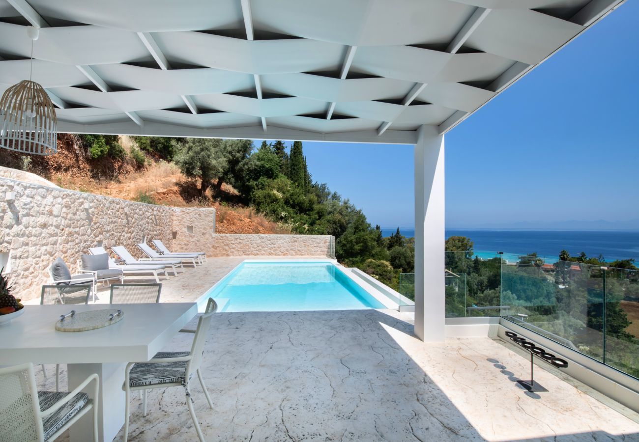 Villa in Lefkada - Villa Ouranos