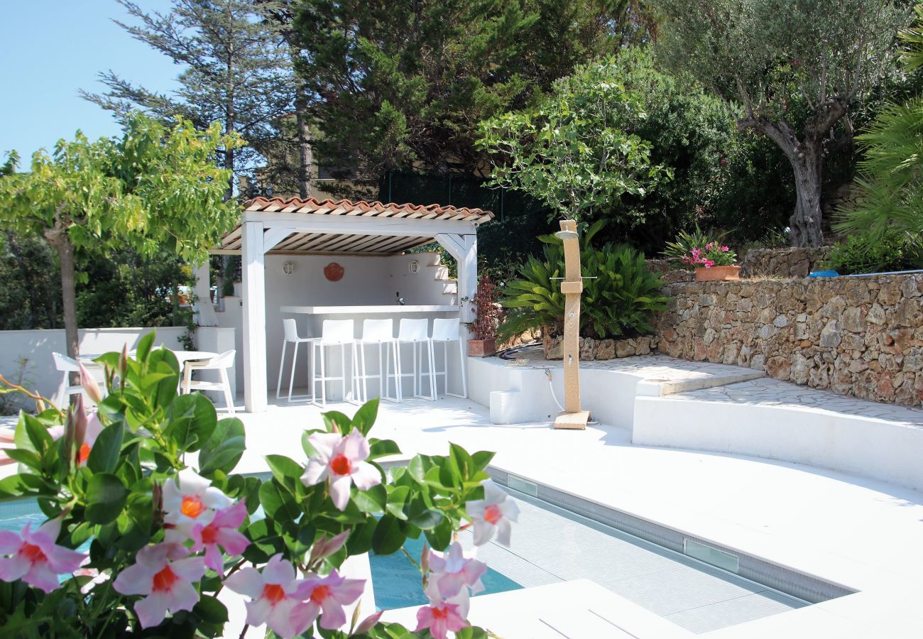 Villa in Les Issambres - Villa Feline