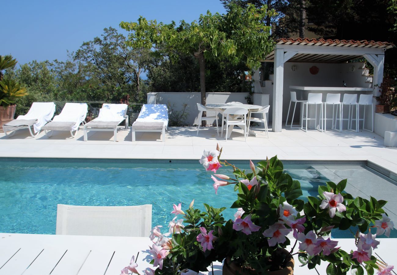 Villa in Les Issambres - Villa Feline