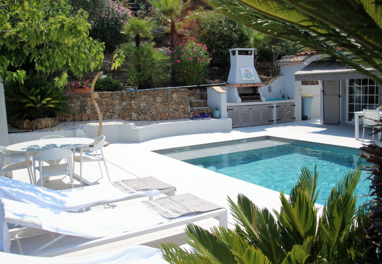 Villa in Les Issambres - Villa Feline