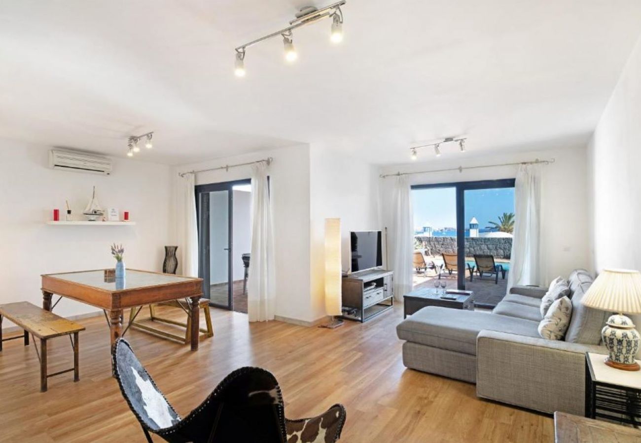 Villa in Playa Blanca - Casa Sierra