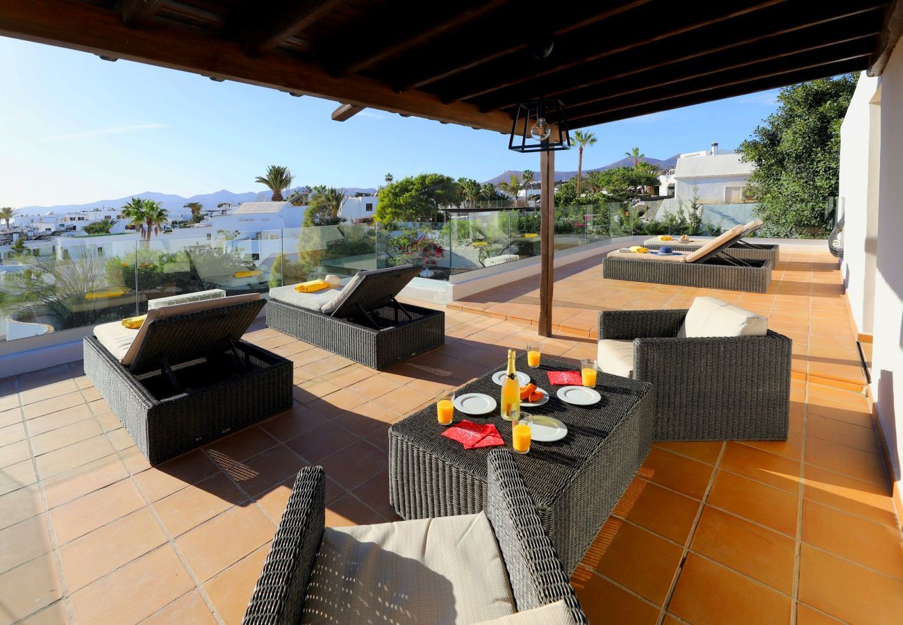 Villa in Puerto del Carmen - Villa Magnolia