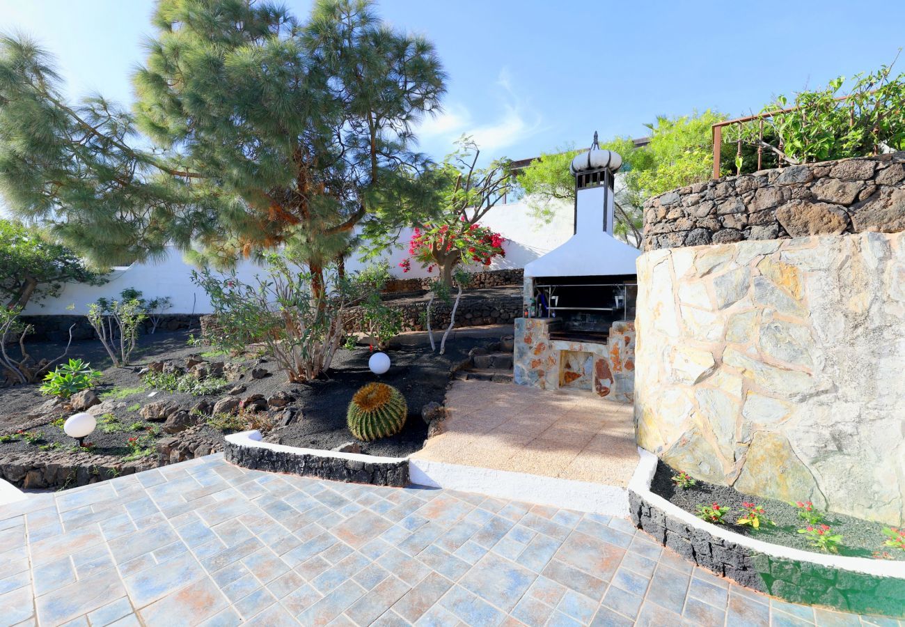 Villa in Puerto del Carmen - Villa Magnolia