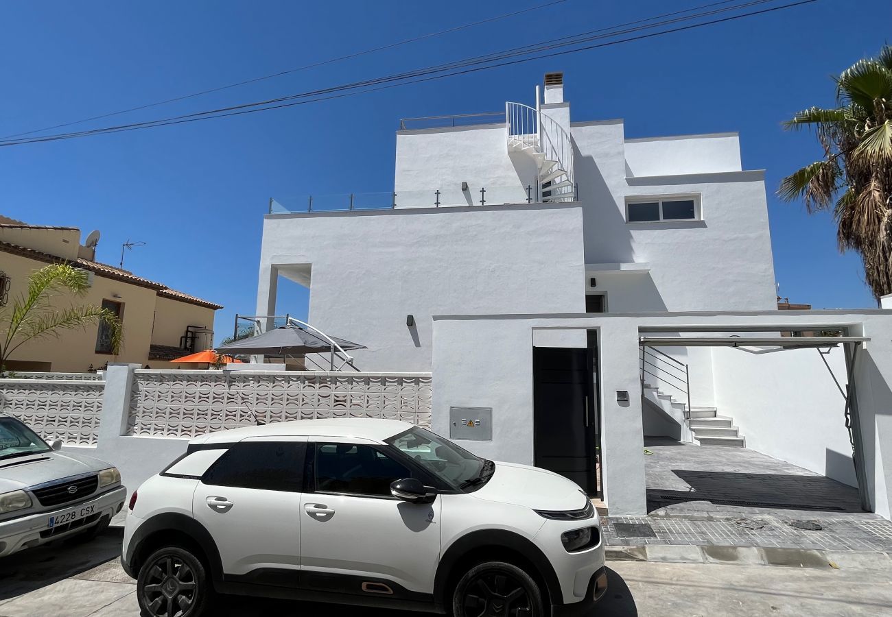 Villa in Nerja - Villa Las Palmeras