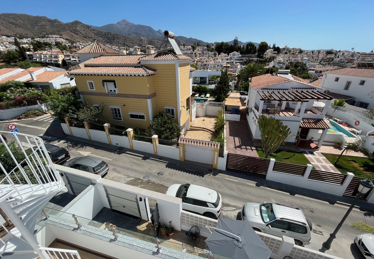 Villa in Nerja - Villa Las Palmeras