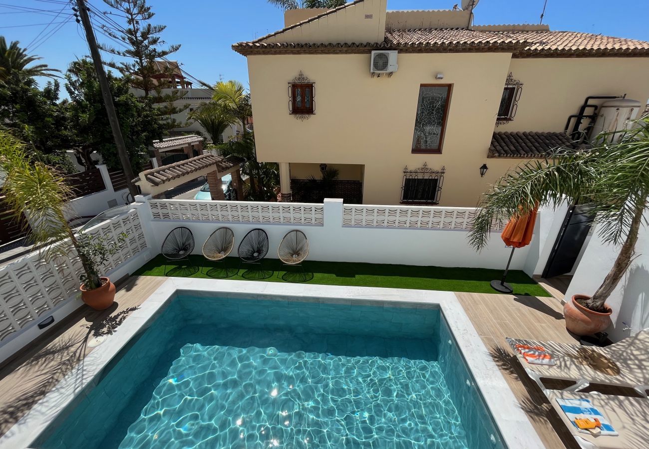 Villa in Nerja - Villa Las Palmeras