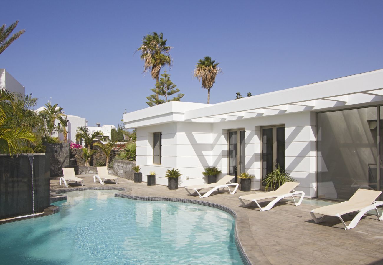 Villa in Puerto del Carmen - Villa Nena