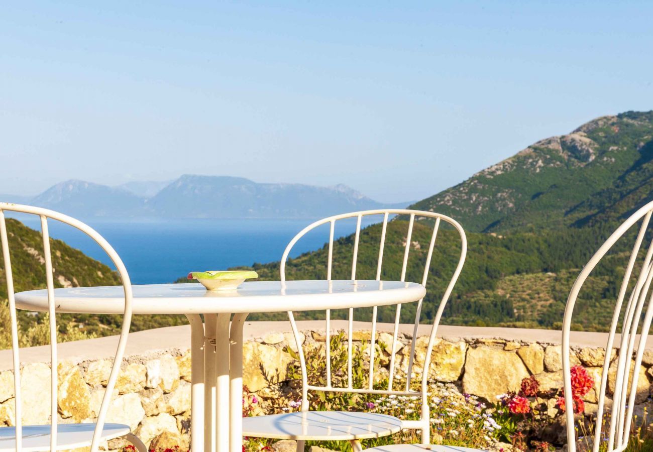 Villa in Lazarata - Villa Nefeli