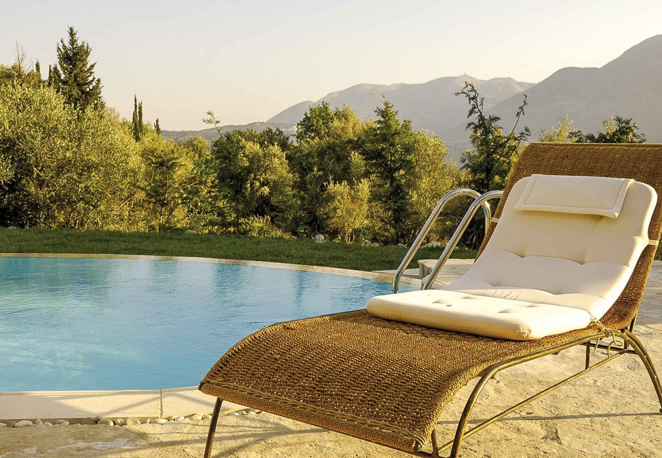 Villa in Lazarata - Villa Avra