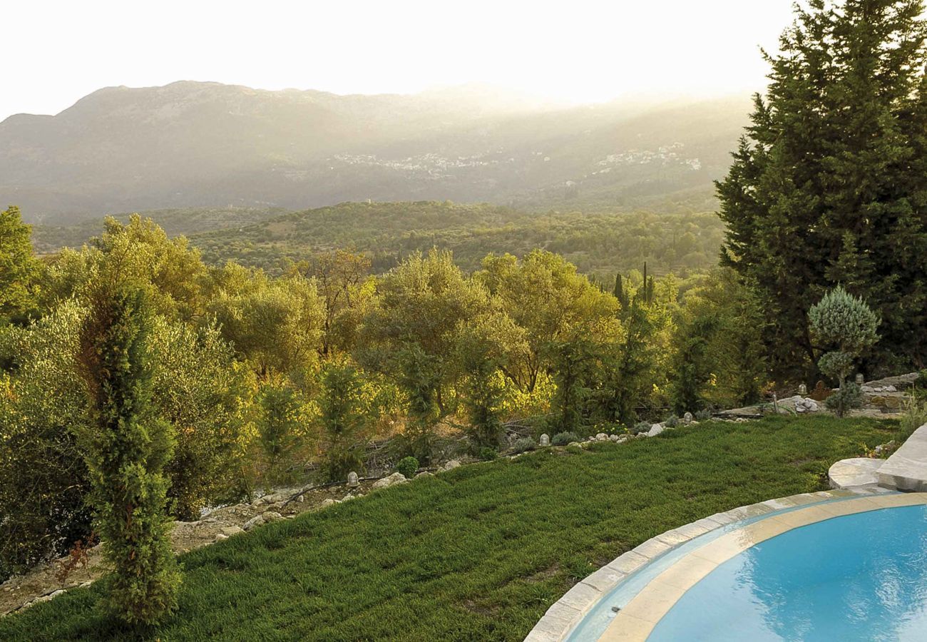 Villa in Lazarata - Villa Avra