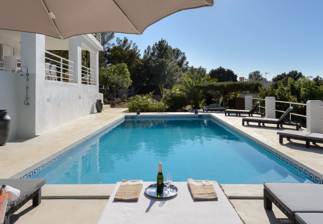 Villa in Sant Josep de Sa Talaia - Villa White