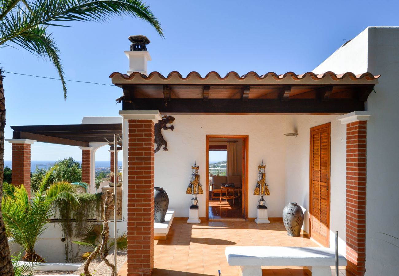 Villa in Sant Josep de Sa Talaia - Villa White