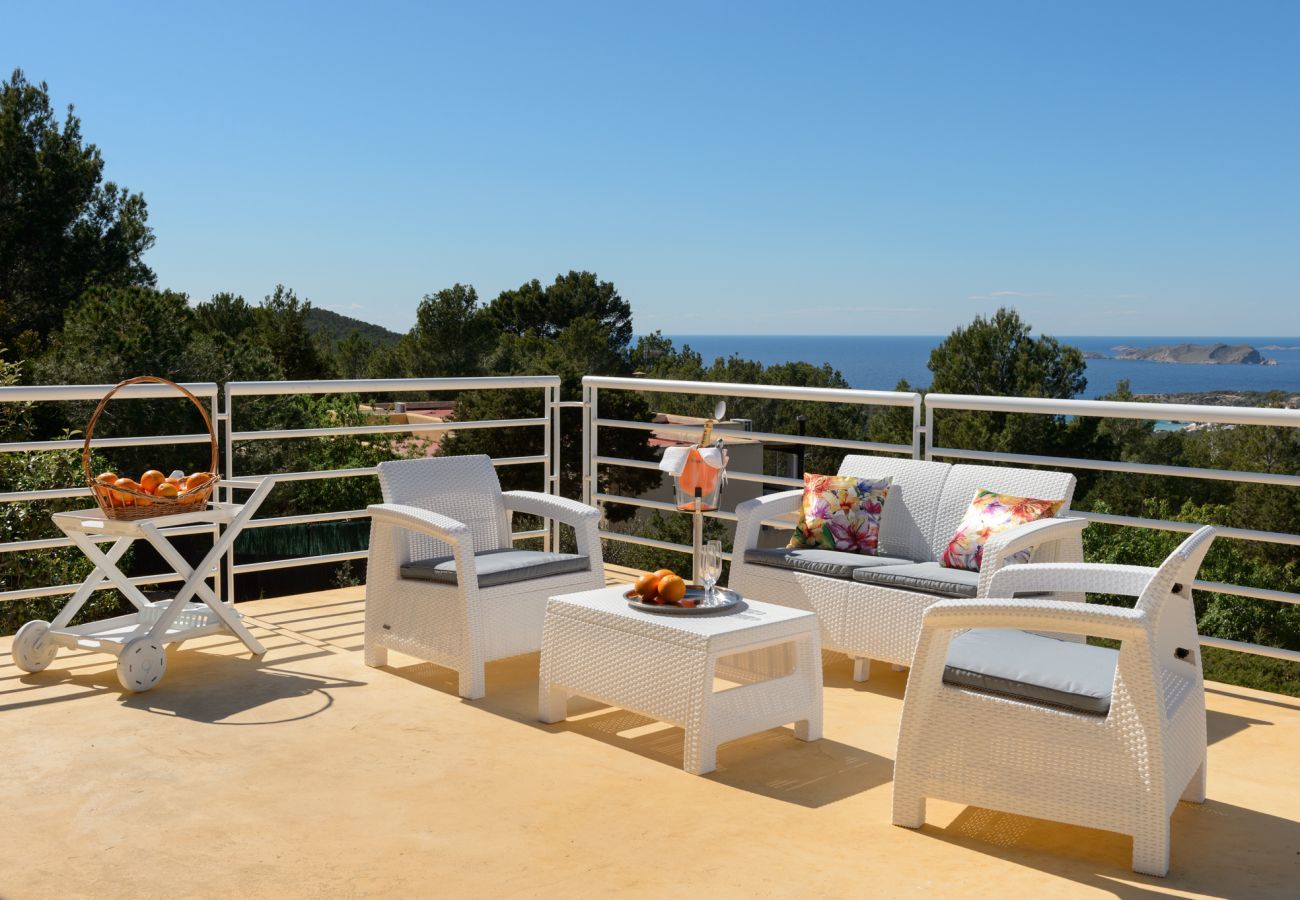 Villa in Sant Josep de Sa Talaia - Villa White