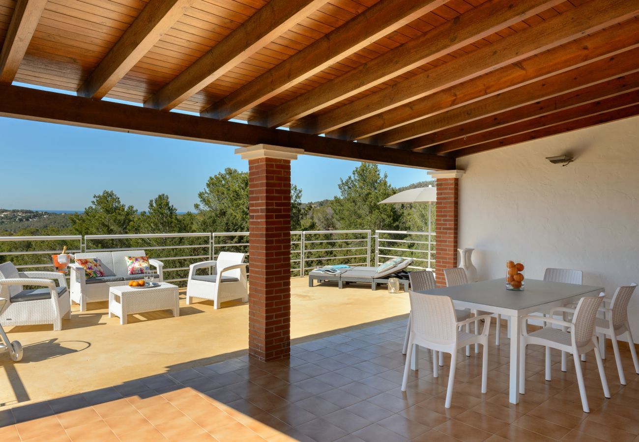 Villa in Sant Josep de Sa Talaia - Villa White