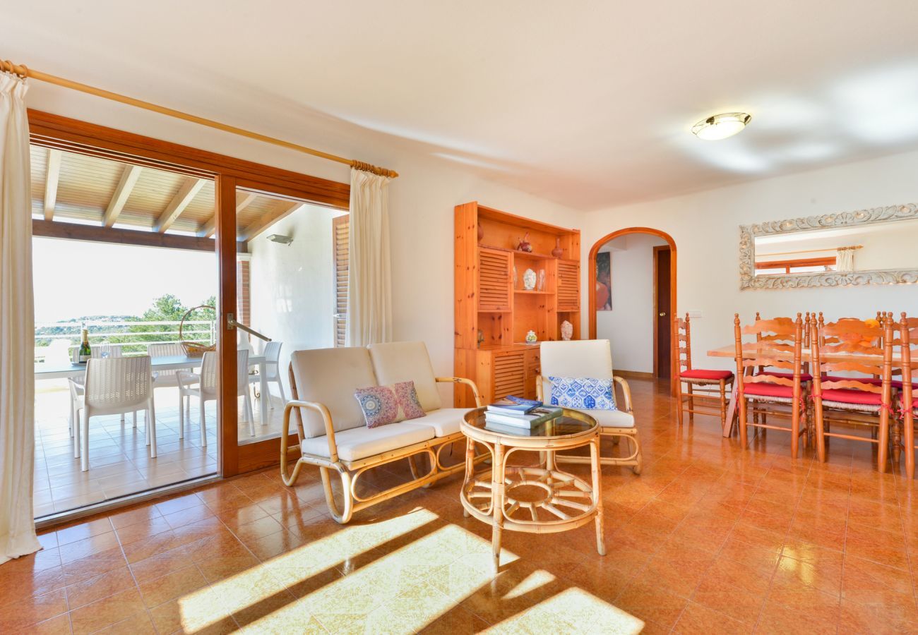 Villa in Sant Josep de Sa Talaia - Villa White