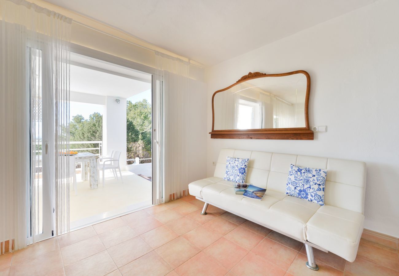 Villa in Sant Josep de Sa Talaia - Villa White