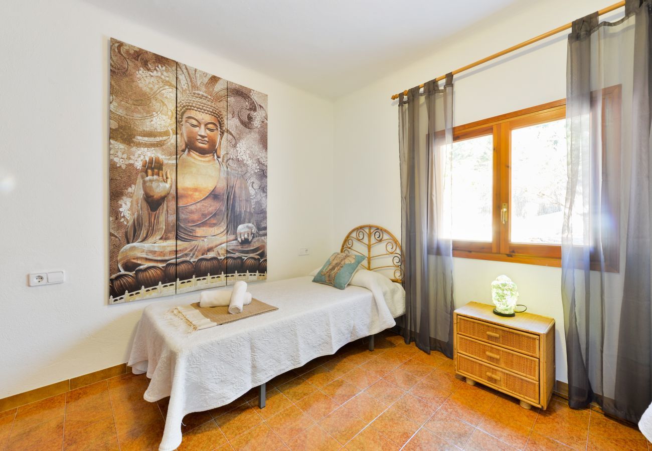 Villa in Sant Josep de Sa Talaia - Villa White